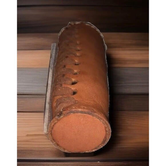 Recuerdo de Leon caballo logo (Horse) leather grip Double shot glass - Picture 4 of 4